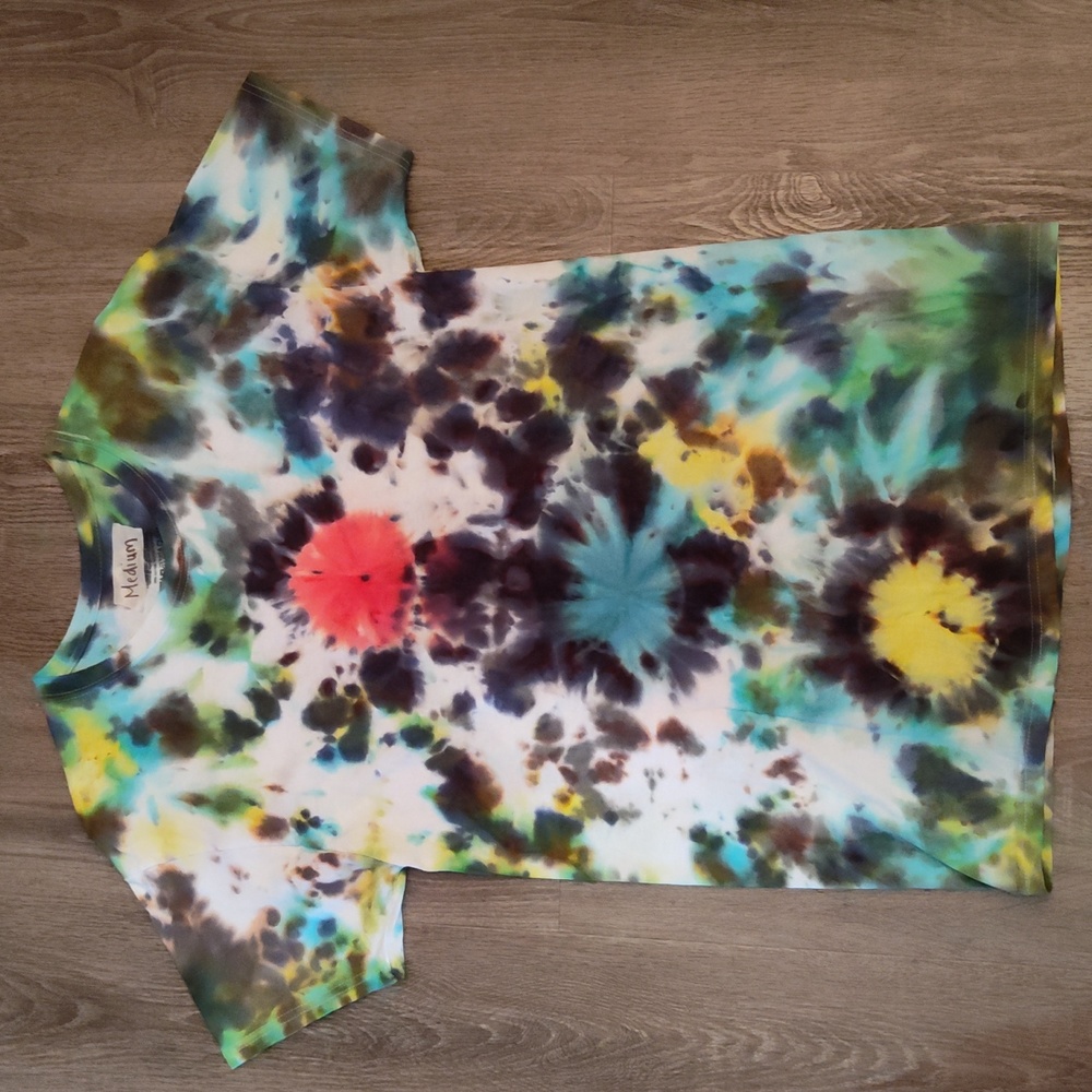 Men's Md Short Sleeve Handmade Tie Dye Shirt